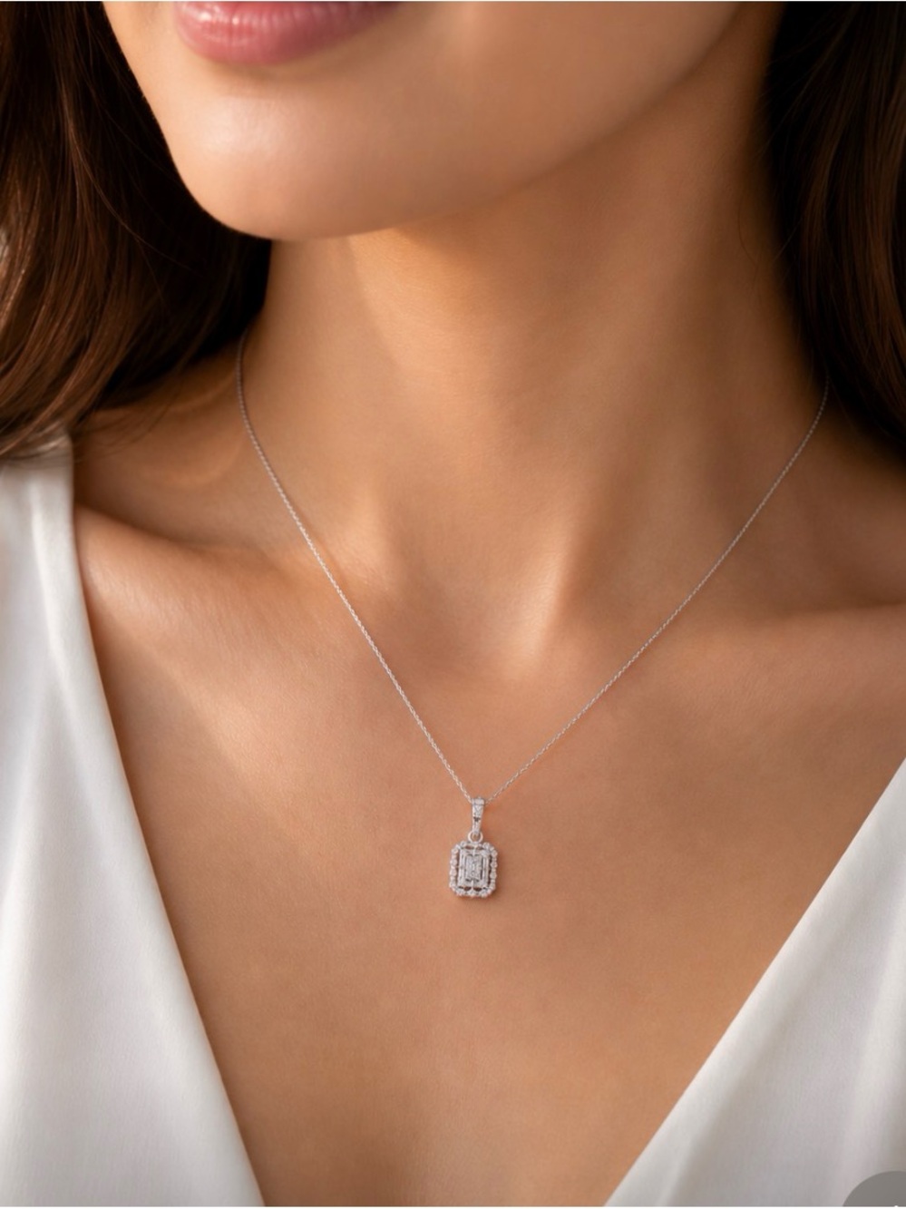 Beautiful Sterling Silver Pendant CZ Necklace